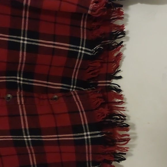 FOREVER 21 Red Plaid Shirt - Picture 5 of 7